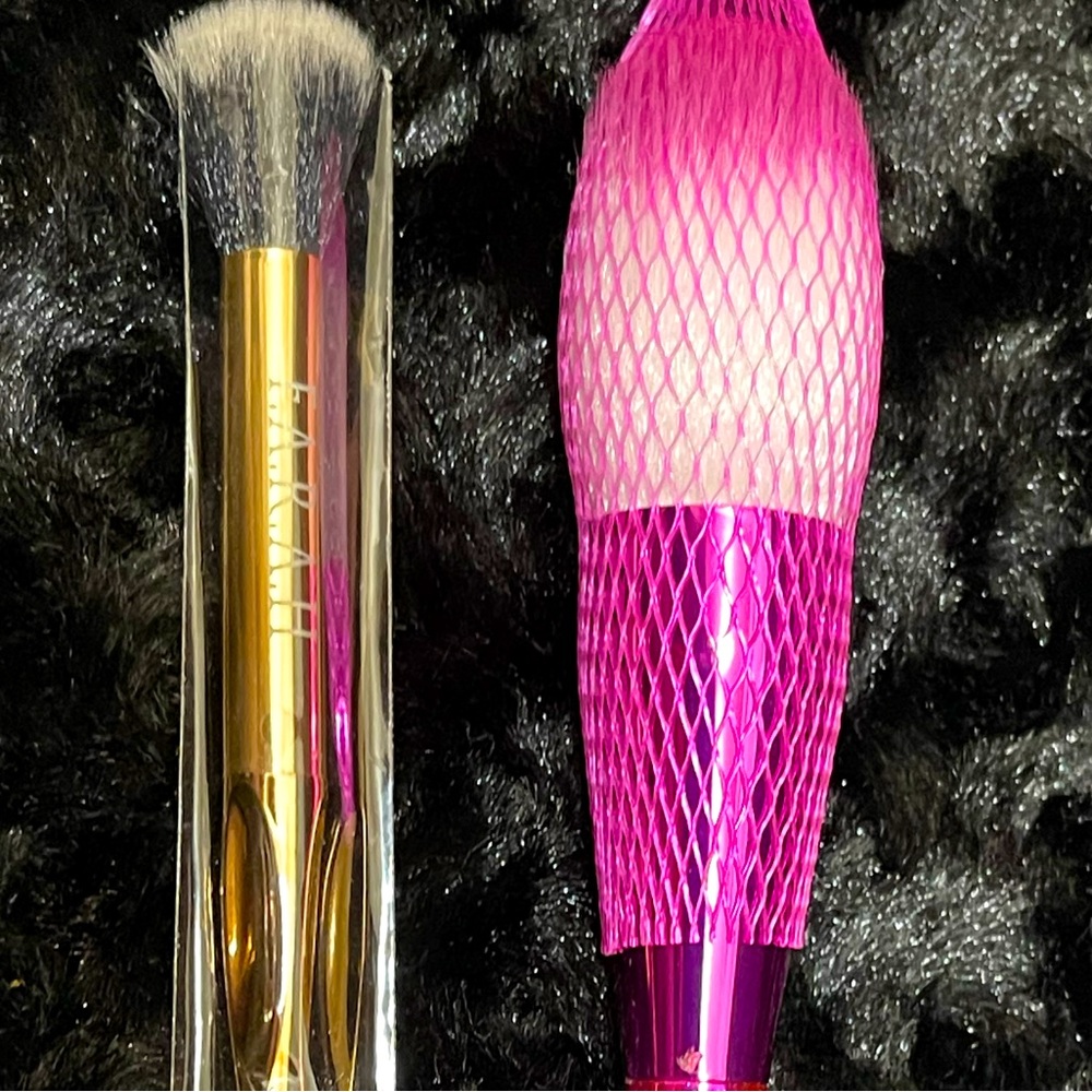F.A.R.A.H brand brushes